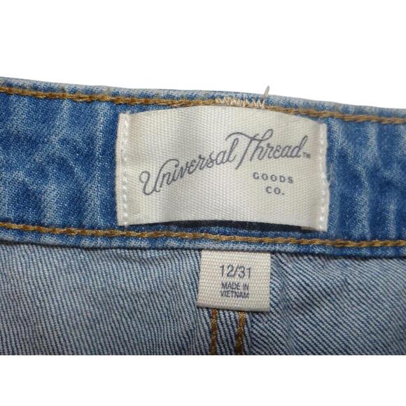 Universal Thread Curvy Vintage Mid Denim‎ Shorts - Picture 3 of 5